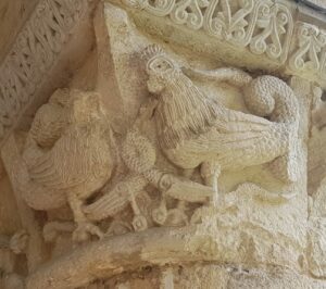 bestiaire médiéval sculpté - Isciane - Labatut