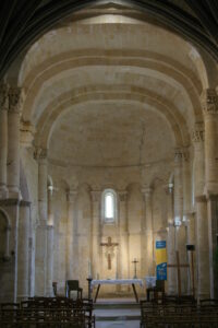 Eglise-saint-quentin-de-baron-visite-guidee-Isciane-Labatut